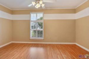 Local Baton Rouge Real Estate Agent puts two homes in escrow